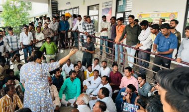 दुष्कर्म पीड़िता के परिजनों से मिलने पंहुचे पूर्व मंत्री भड़के, मेडिकल कालेज में कांग्रेस ने शुरू किया धरना