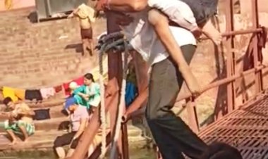 पीठ पर बहन को लादे पहाड़ी पर चलती ये कर्तव्य पराणयता की मिसाल है -जानिये क्यों बारोड़ा के इस भाई ने लिया ये फैसला