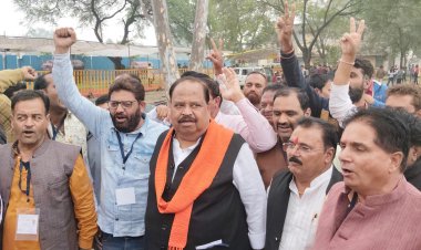 रतलाम में फिर खिला कमल, चार पर भाजपा ने दर्ज की प्रचंड जीत, सैलाना में भारी पड़ा बाप