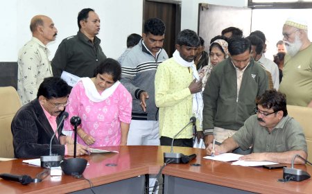 पत्नी और बच्चों ने ही  फर्जी हस्ताक्षर और कूटरचित दस्तावेजों से हड़प ली जमीन , अपर तहसीलदार और पटवारी पर भी मिलीभगत का आरोप , बोदिना के किसान ने कलेक्टर को दी शिकायत, प्रकरण दर्ज करने की मांग की