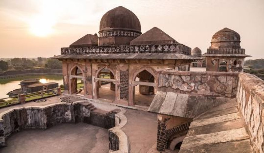 Mandu Tourism: मांडू नहीं देखा तो क्या देखा? इससे अद्भुत कुछ भी नहीं,  एक बार आएंगे तो हो जाएंगे खूबसूरती के कायल