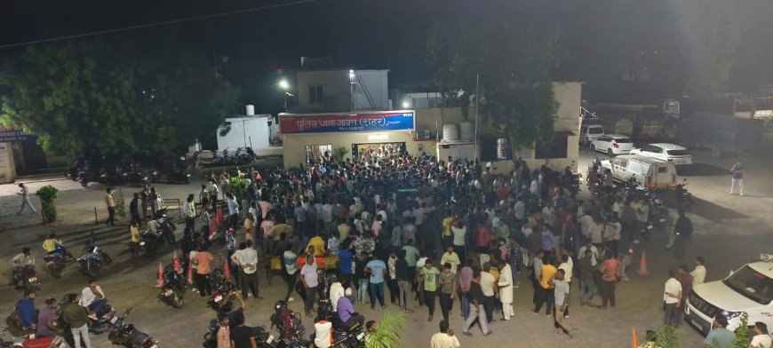 तिलक लगाने की बात पर हिंदू संगठन के सदस्य से कथित मारपीट, जावरा थाने पर हुआ हंगामा, कार्यकर्ताओं ने ब्रिज भी किया जाम