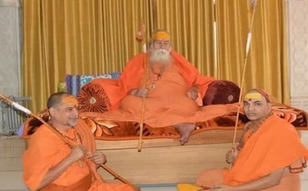 अंग्रेजों के खिलाफ लड़ने वाले गुरु के शिष्य स्वामी अविमुक्तेश्वरानंद को योगी सरकार ने थमाया नोटिस, पूछा आप शंकराचार्य कैसे? 