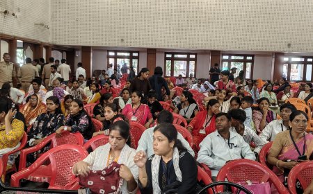 मसीही सम्मेलन में हंगामा, धर्मांतरण के आरोप पर विहिप-बजरंग दल का प्रदर्शन! पुलिस ने संभाला मोर्चा!