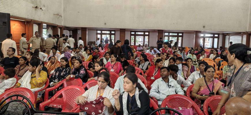 मसीही सम्मेलन में हंगामा, धर्मांतरण के आरोप पर विहिप-बजरंग दल का प्रदर्शन! पुलिस ने संभाला मोर्चा!